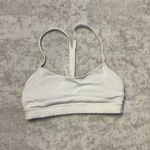 Flow Y nulu luluemon sports bra